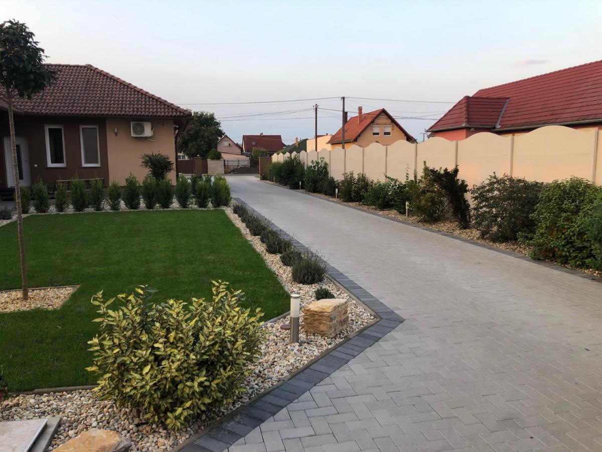 Rajczi Apartman Mohács Exteriér fotografie
